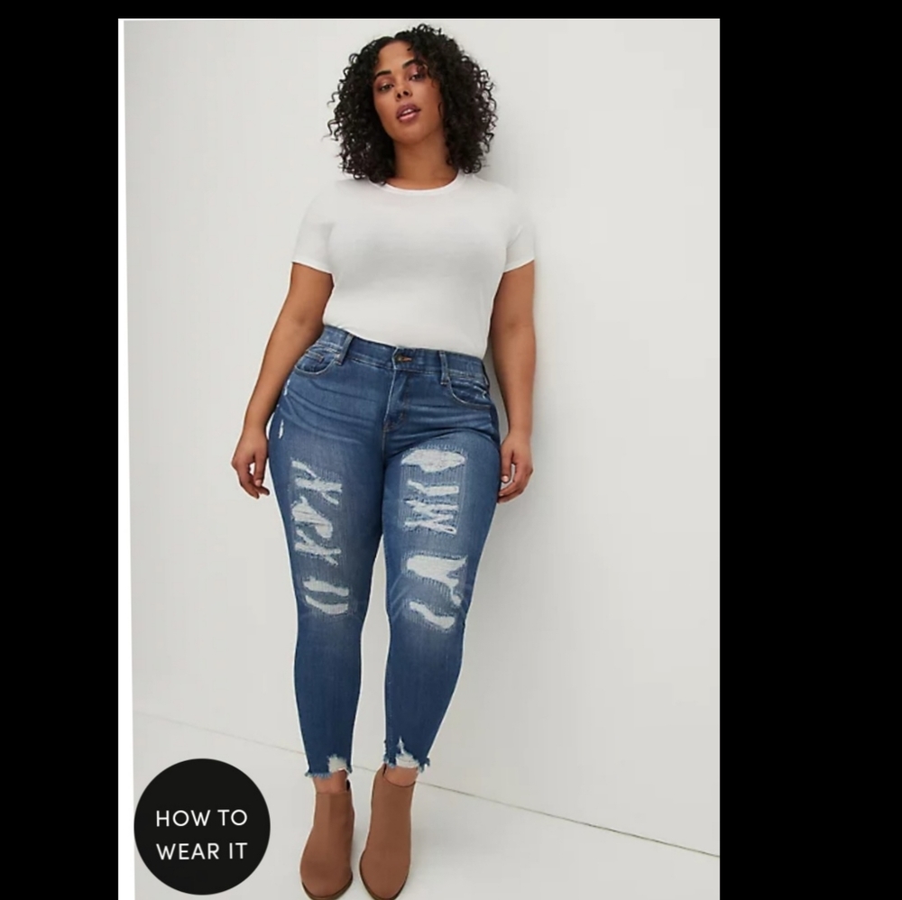 Torrid bombshell skinny jean